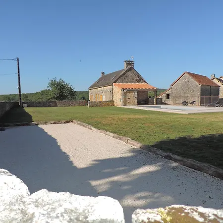 Holiday home Maison De Charme Avec Piscine En Perigord